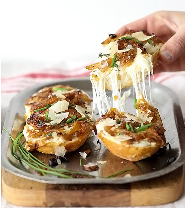 French Onion Cheese Bread